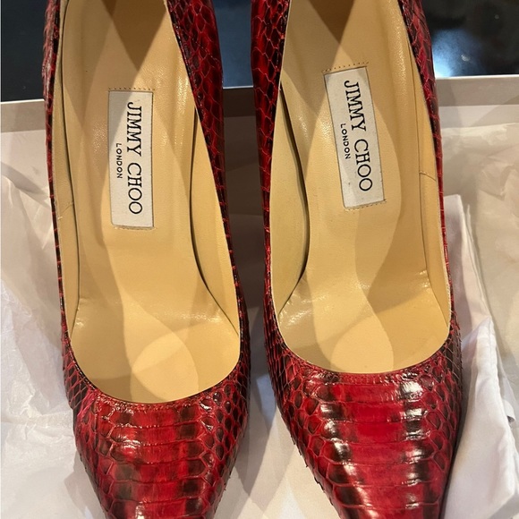 Authentic Jimmy Choo red snake anouk pump size 38.5. - Picture 7 of 12